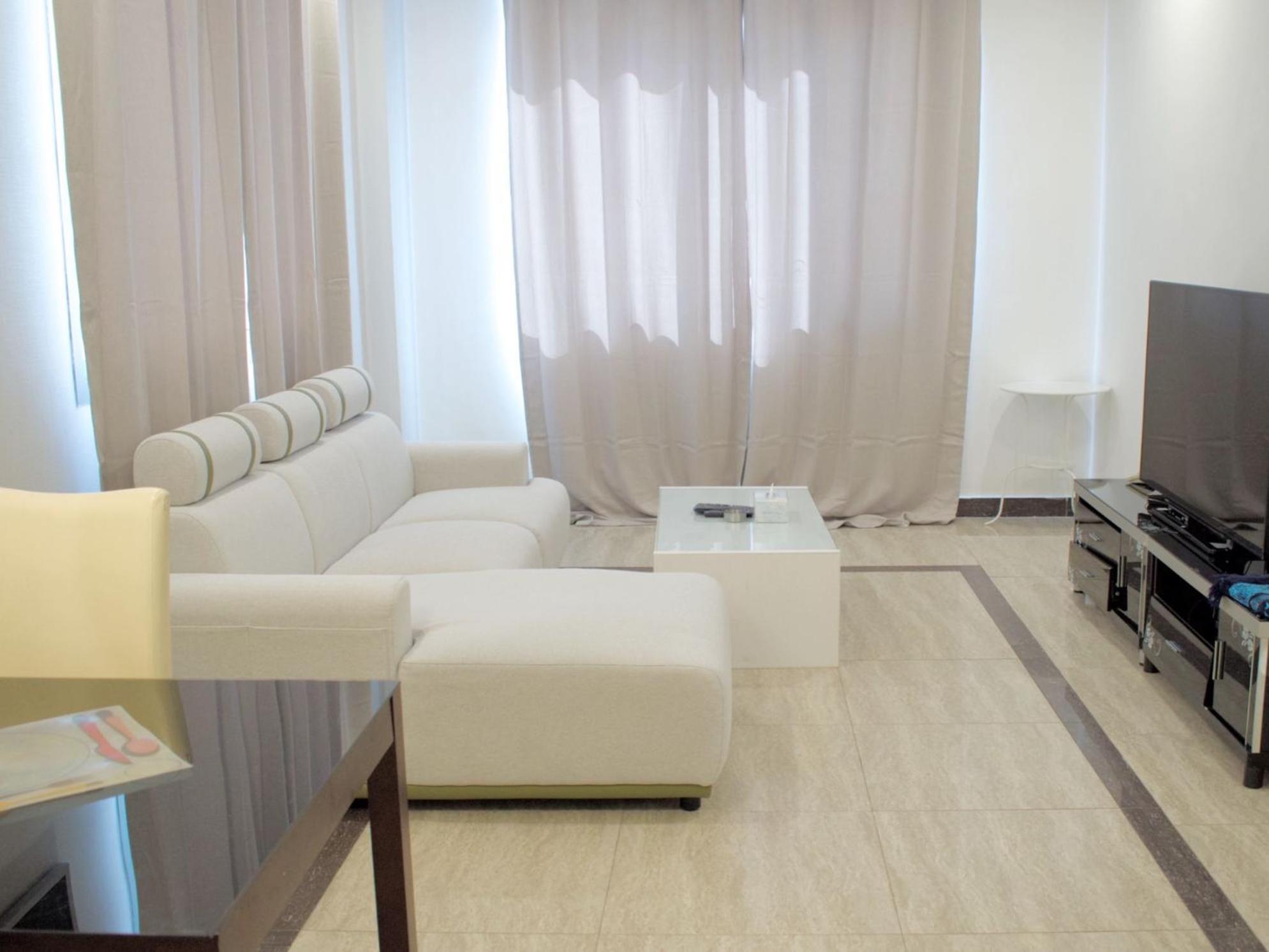 Hotel Leaders Plaza Salmiya Kuwait City Exterior photo
